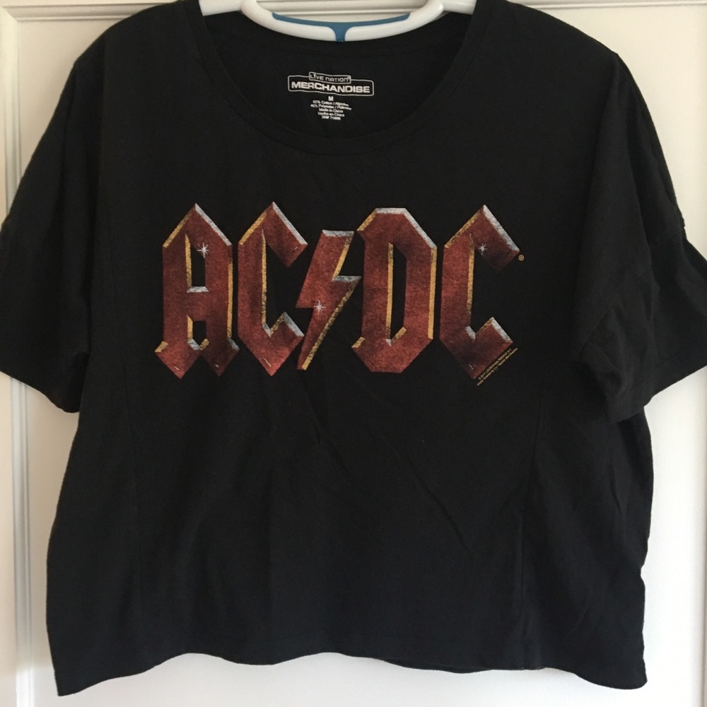 AC/DC crop concert tee shirt Amplified Logo